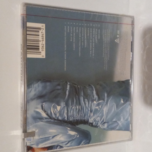 Madonna "Ray of Light" CD - Picture 2 of 4